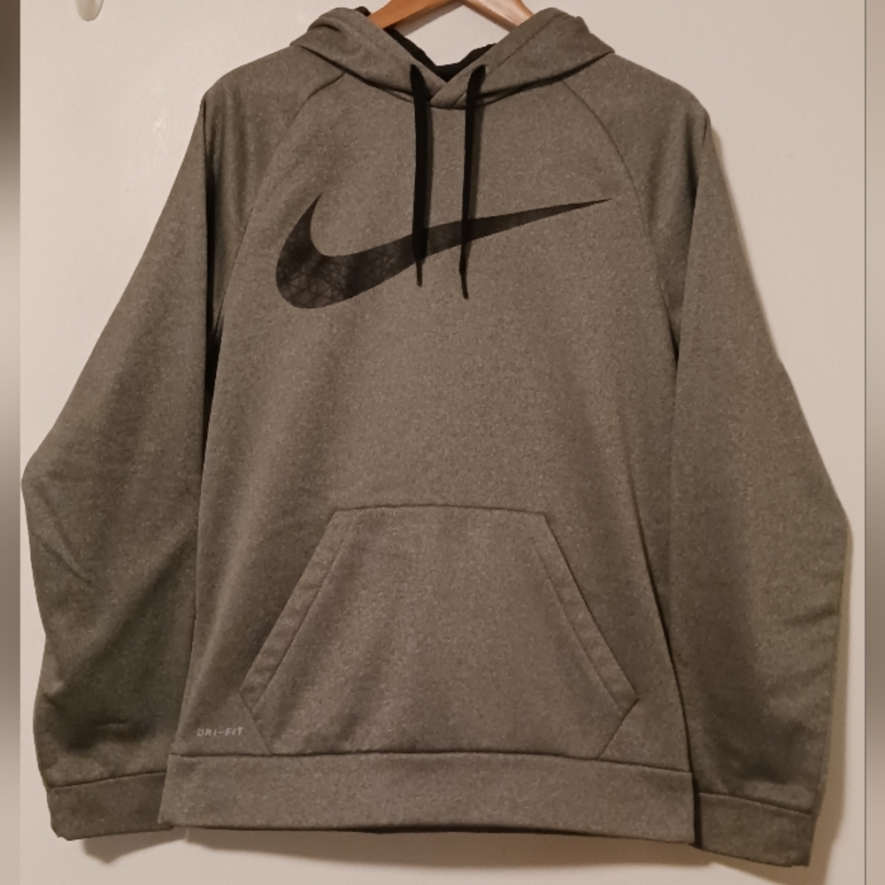 Nike Dri-Fit Men’s Gray Pullover Logo Sweatshirt Size Small